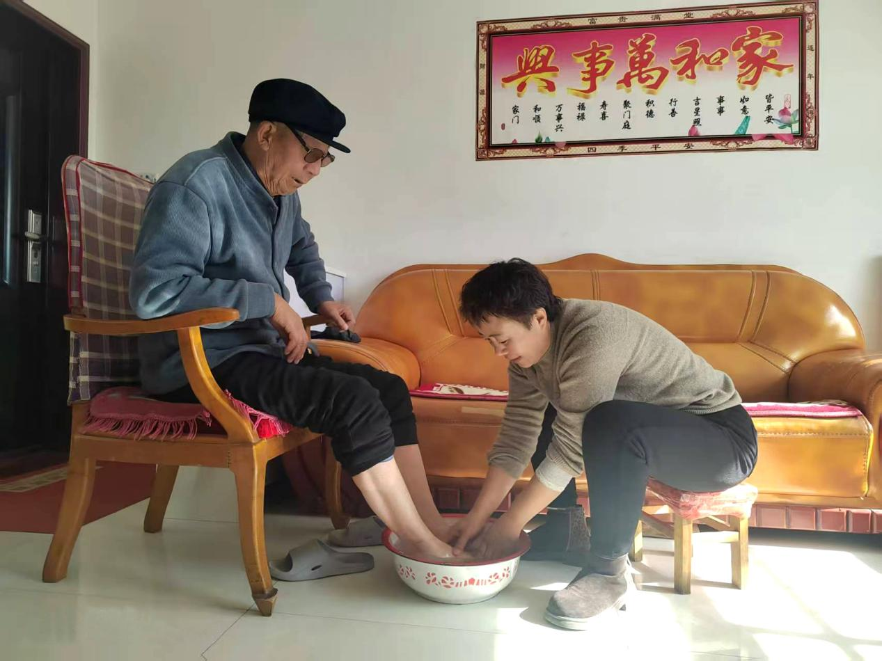 中共多宝·体育(中国)官方网站委员会关于对2024年度“产投榜样”进行公示的公告(图5)